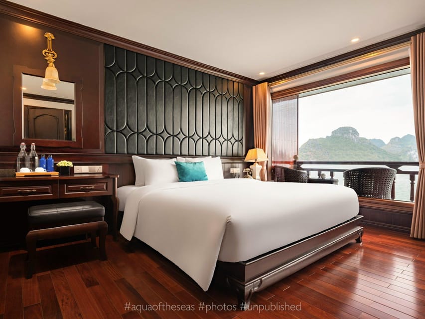 Hanoi: 2-Day Lan Ha & Halong Bay 5 Stars Cruise with Balcony - Crew service and special occasions