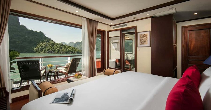 Hanoi: 2-Day Lan Ha & Halong Bay 5 Stars Cruise with Balcony - Boarding the ship and settling into your balcony cabin