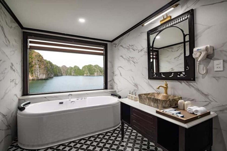 Hanoi: Aspira 5★ Overnight Cruise w/ Balcony & Free Transfer - Who should book the Aspira overnight cruise?