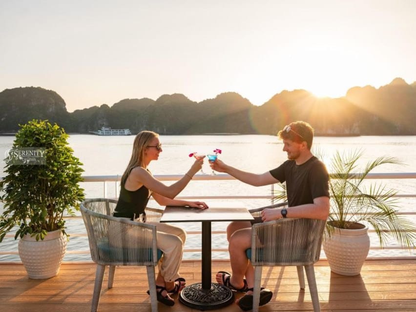 Hanoi: Cat Ba Island & Lan Ha Bay Day Trip Cruise with Lunch - The sunset party on the way back