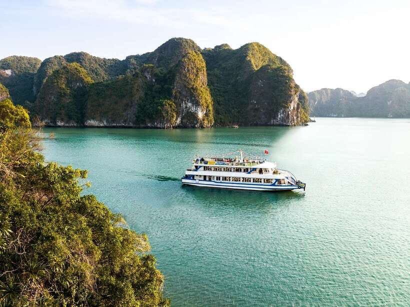 Hanoi: Ha Long Bay Day Cruise - Swimming, Meal, Kayaking - A long but efficient day from Hanoi