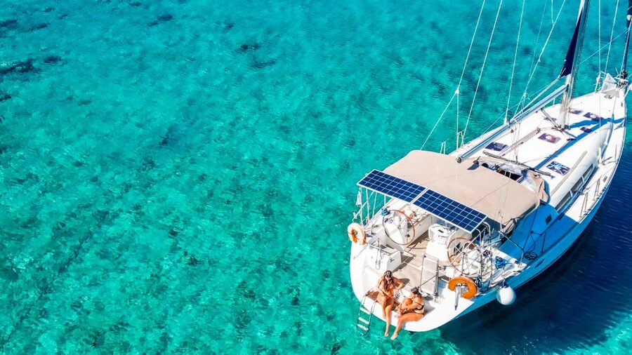 Heraklion: Dia Island Sailboat Cruise with Swimming and Meal - The afternoon cruise and sunset choice