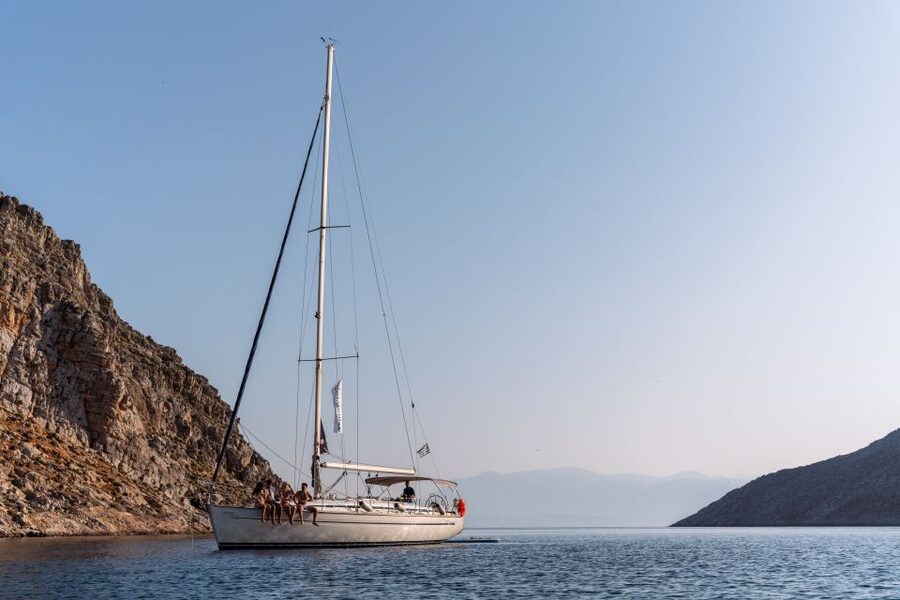Heraklion: Dia Island Sailing Cruise with Snorkeling - Should you book the Dia Island cruise?
