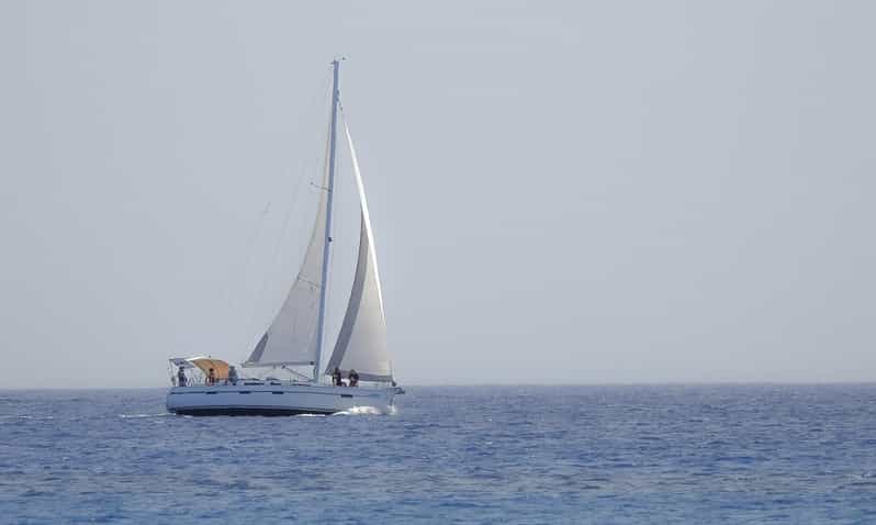 Heraklion: Sailing Cruise to Dia Island with Drinks and Meal - From Heraklion’s Venetian Harbor to open water