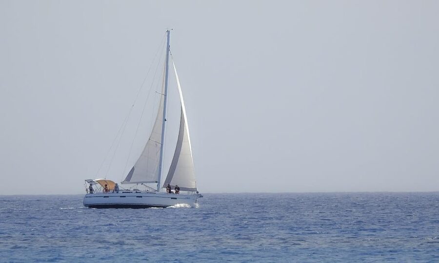 Heraklion: Sailing Cruise to Dia Island with Drinks and Meal - Is $106 a fair price?