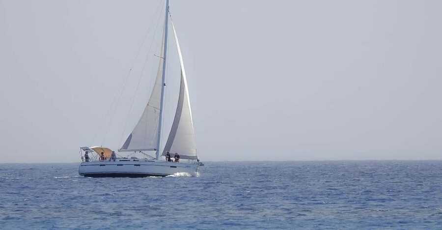 Heraklion: Sailing Cruise to Dia Island with Drinks and Meal - What makes Dia Island different