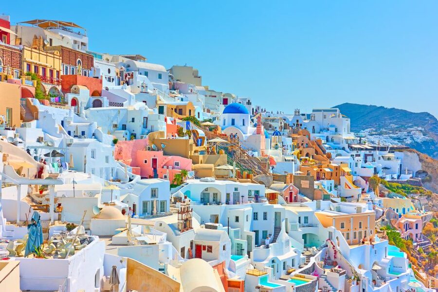 Heraklion: Santorini Day Trip with Boat Transfer & Oia Visit - The optional Santorini volcano boat