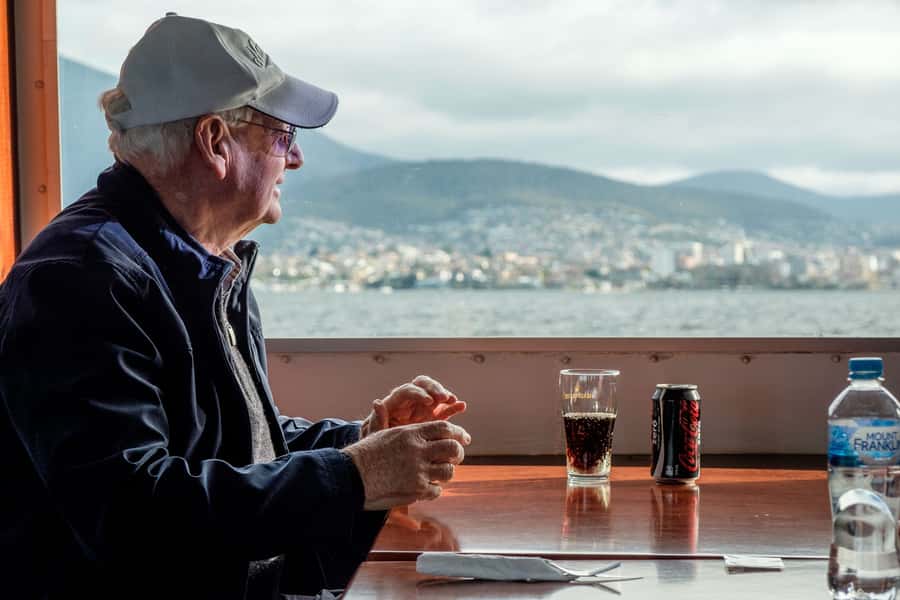 Hobart: Historic Lunch Cruise - Crossing the Derwent toward Bellerive
