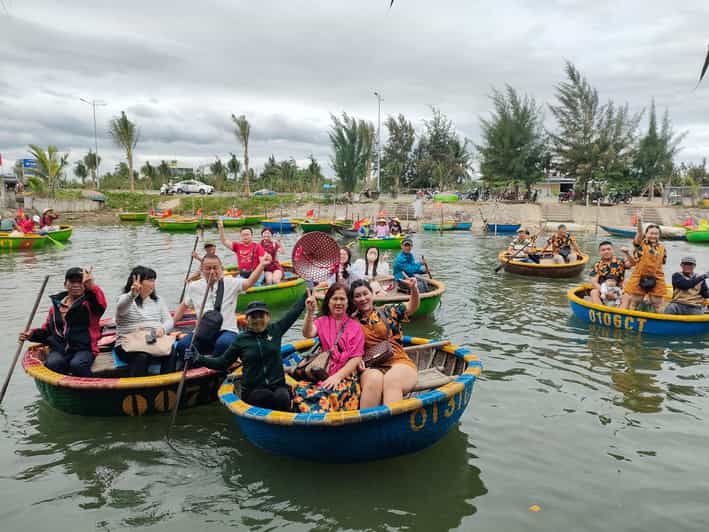 Hoi An: Basket Boat Ride in the Coconut Forest - The famous spinning boat, and its extra cost