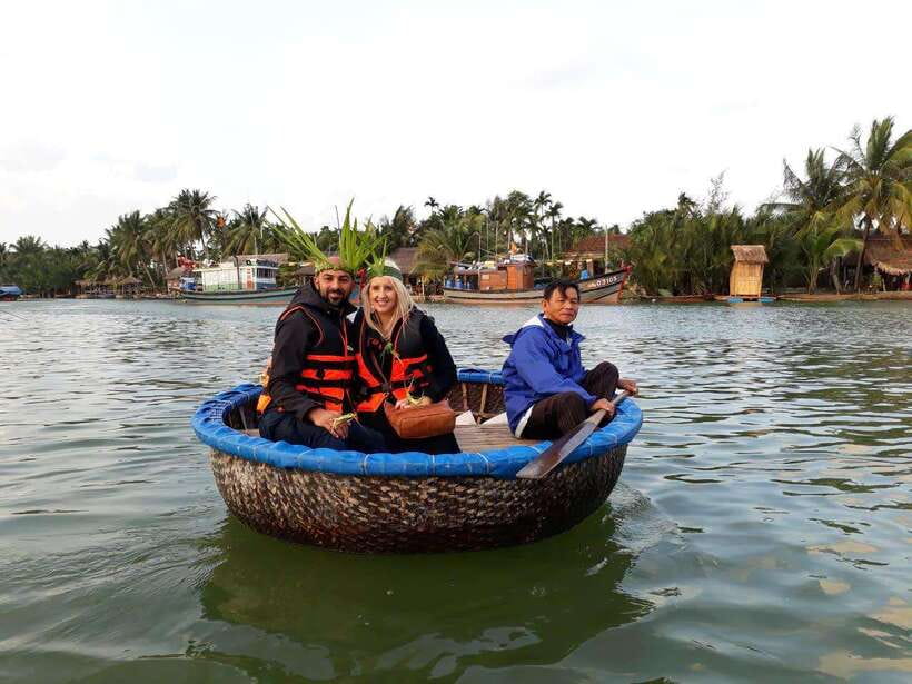 Hoi An: Coconut Basket Boat Ride by Hangcoconut - Boat spinning, net tricks, and the party atmosphere