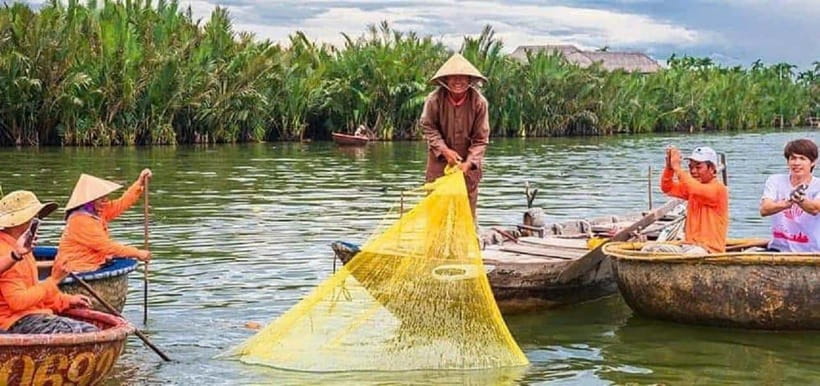 Hoi An: Coconut Basket Boat Ride by Hangcoconut - Photos, filming fees, and what you really pay for