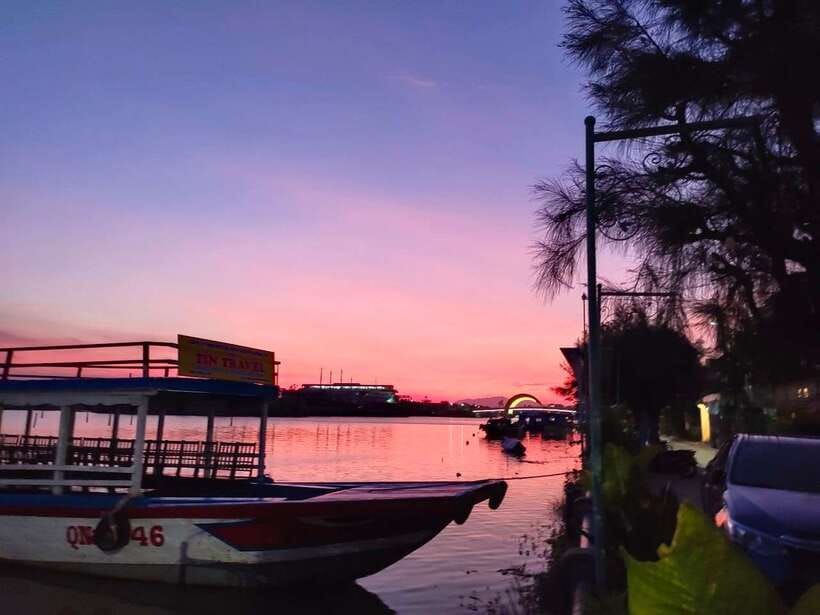 Hoi An/Da Nang: My Son Sunset Tour, Boat Trip with Brunch - Walking through the Champa temple groups