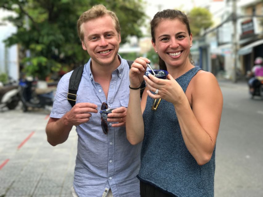 Hoi An: Evening Food Tour with 7 Tastings and Boat Trip - What could be better