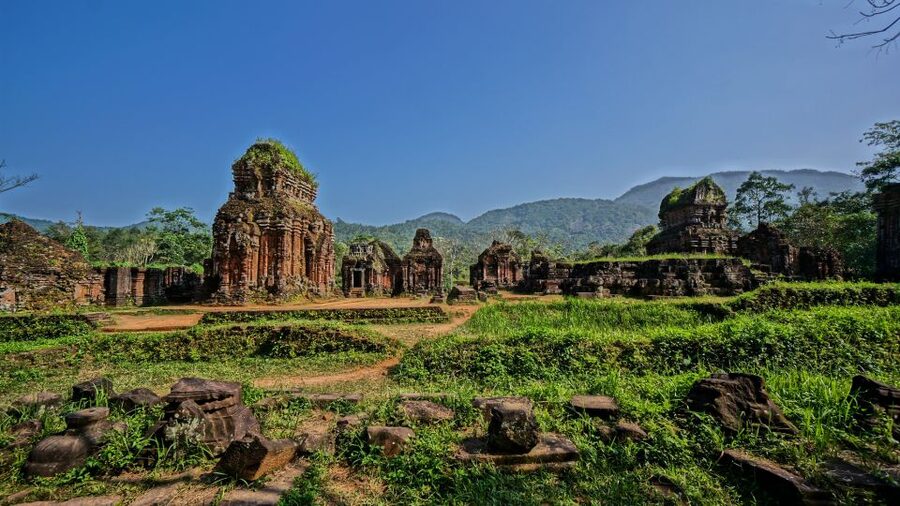 Hoi An: My Son Sanctuary and Thu Bon River Boat Trip - Lunch at a local house on the morning tour