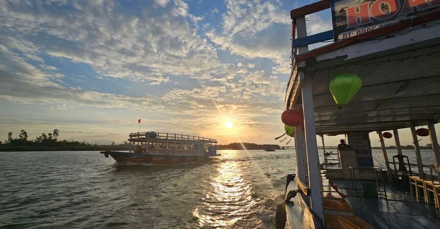 Hoi An: My Son Sanctuary & Sunset River Cruise BBQ or Banhmi - Why this My Son and river cruise combination works