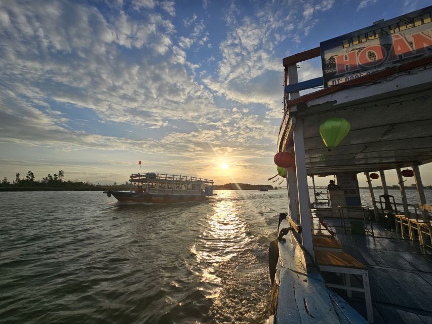 Hoi An: My Son Sanctuary & Sunset River Cruise BBQ or Banhmi - Understanding My Son Sanctuary in two hours