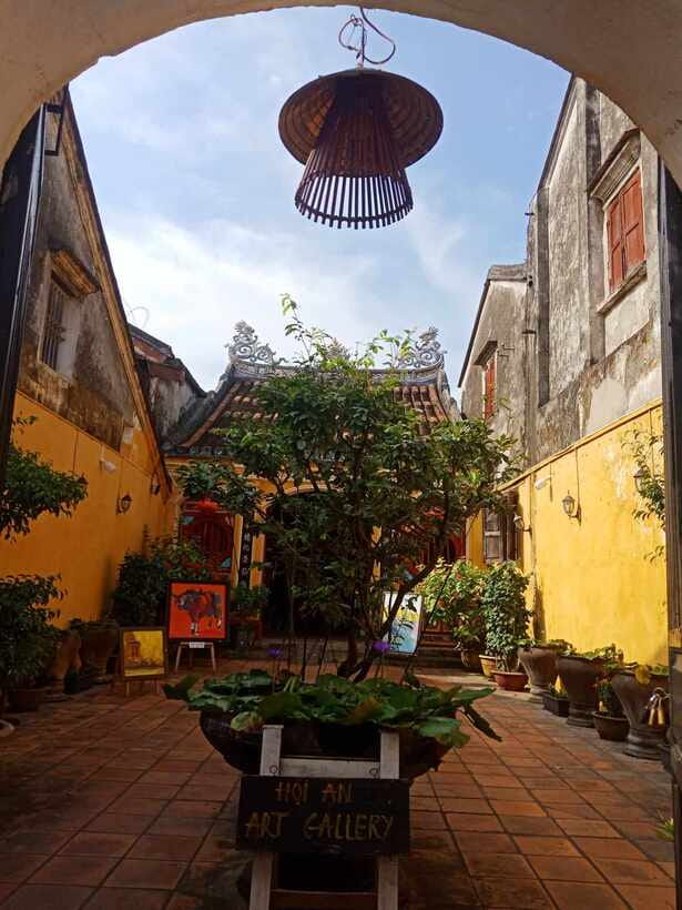 Hoi An: River Lantern Boat Experience with Free 5G eSIM - Key points to know before you book