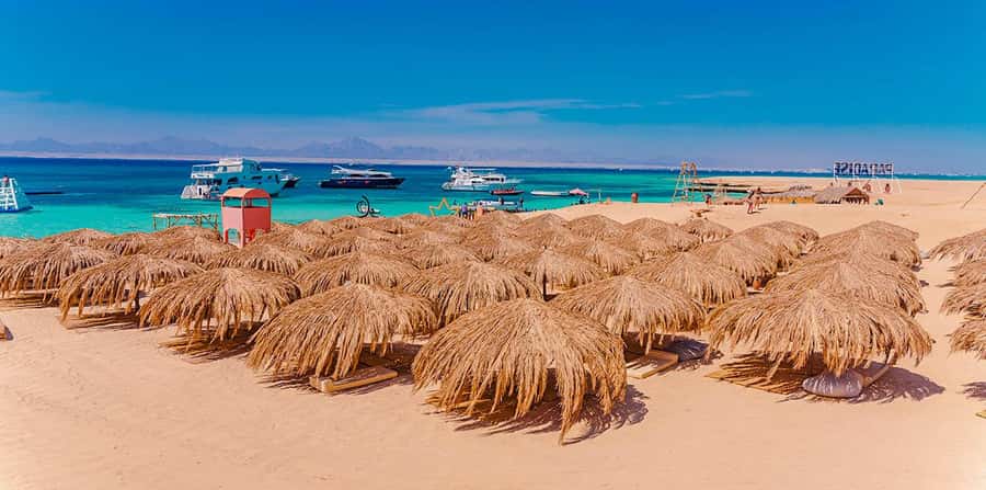 Hurghada: Hula Hula Island Boat Trip with Snorkeling & Lunch - Snorkeling in the Red Sea