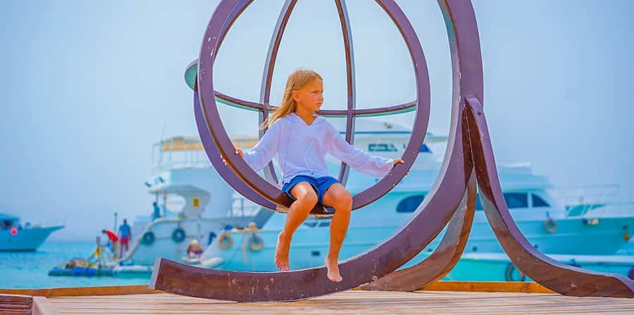 Hurghada: Hula Hula Island Boat Trip with Snorkeling & Lunch - Who will enjoy this trip most
