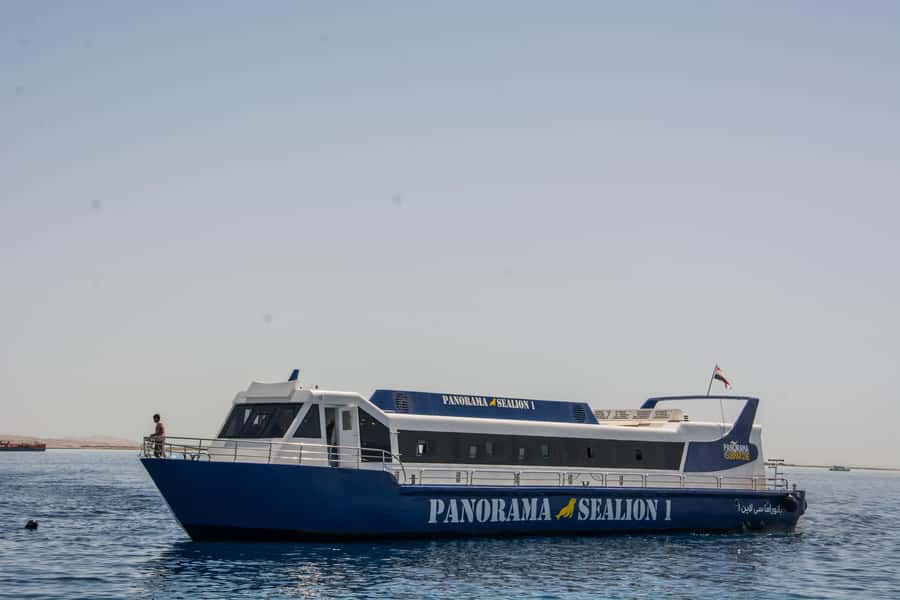 Hurghada: Panoramic Semi-Submarine Cruise with Snorkeling - What this Hurghada boat trip really offers