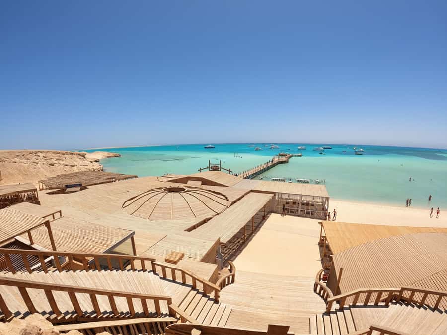 Hurghada: Royal Luxury VIP Cruise to Orange Bay with Lunch - Small Giftun and the first look below the surface