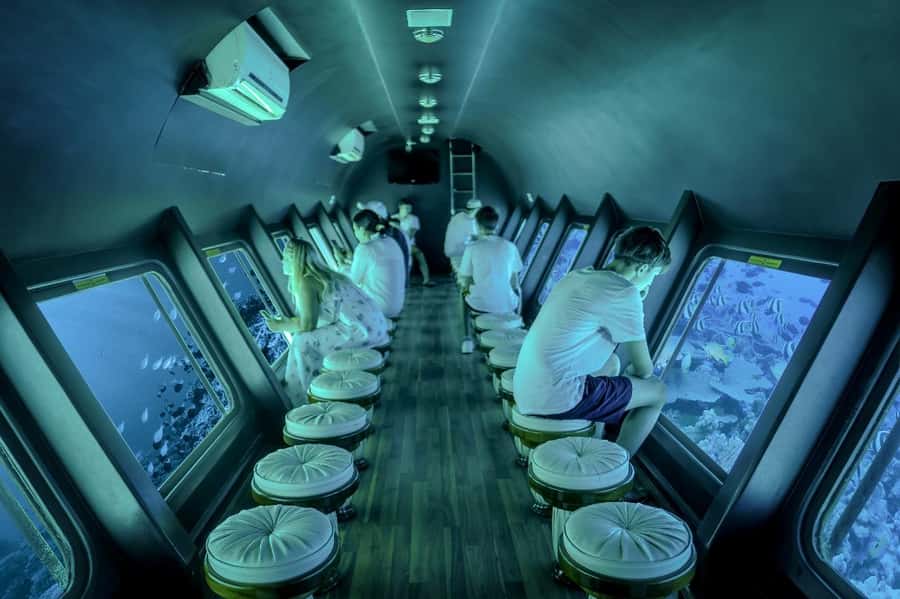 Hurghada: Royal Seascope Submarine Cruise with Snorkel Stop - Who will enjoy this most