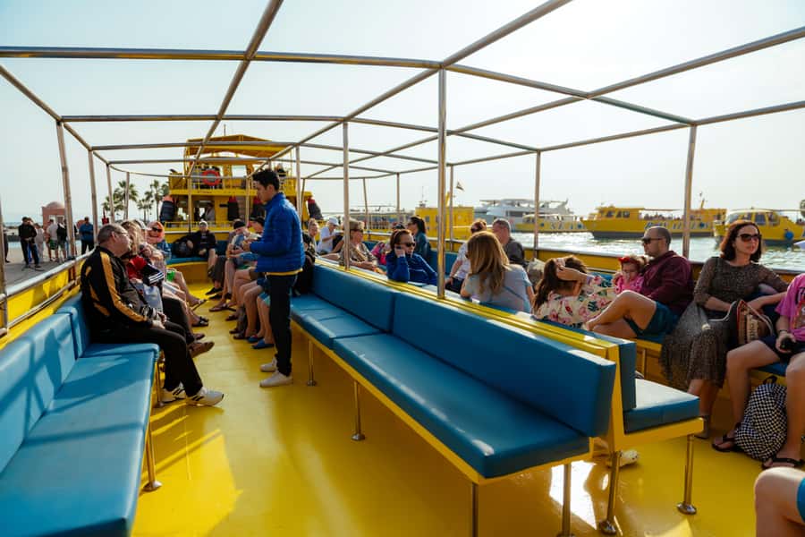 Hurghada: Semi-Submarine Boat Tour w/ Snorkeling & Transfer - Seeing the reef through the semi-submarine windows