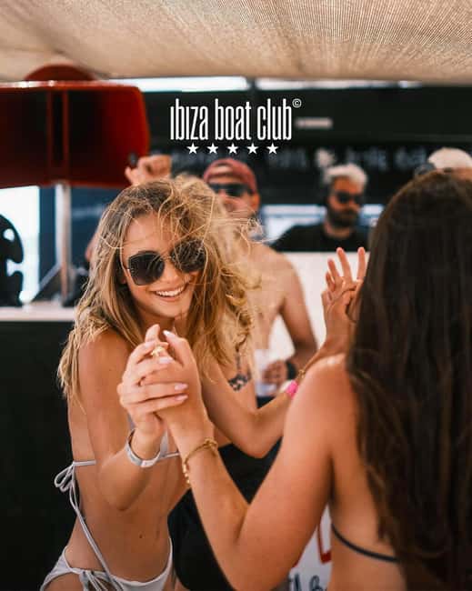 Ibiza: Half Day Pass at Ibiza Boat Club with Brunch & Drinks - Staff, hosts, and the human side of the trip