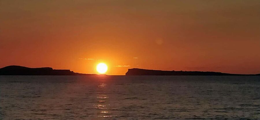 Ibiza: Snorkeling, Sunset Beach and Cave Boat Trip - Why this west-coast boat trip works so well