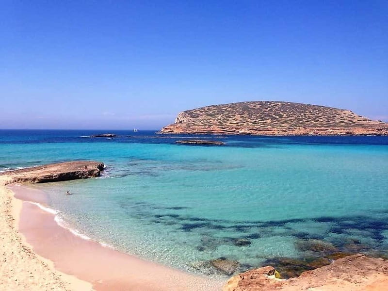 Ibiza: Snorkeling, Sunset Beach and Cave Boat Trip - Meeting in San Antonio and getting ready to sail