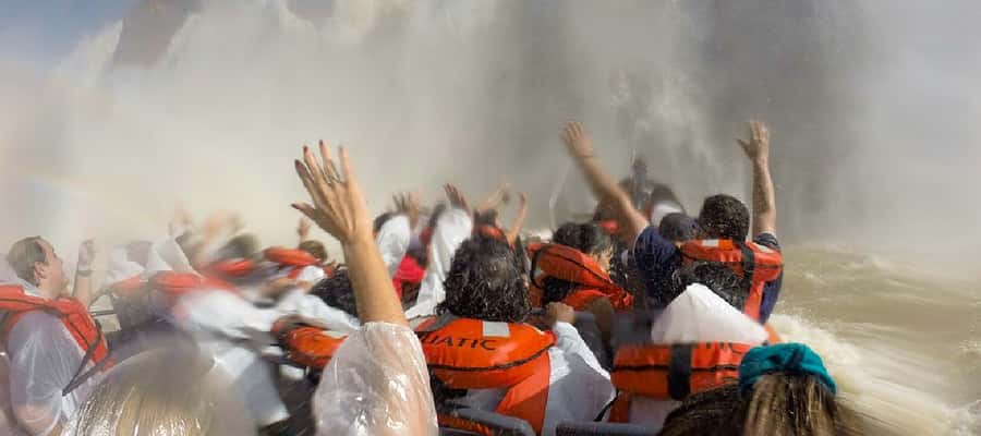 Iguazu Falls: Gran Aventura Boat and Argentinian Falls Tour - What the 4x4 jungle ride adds