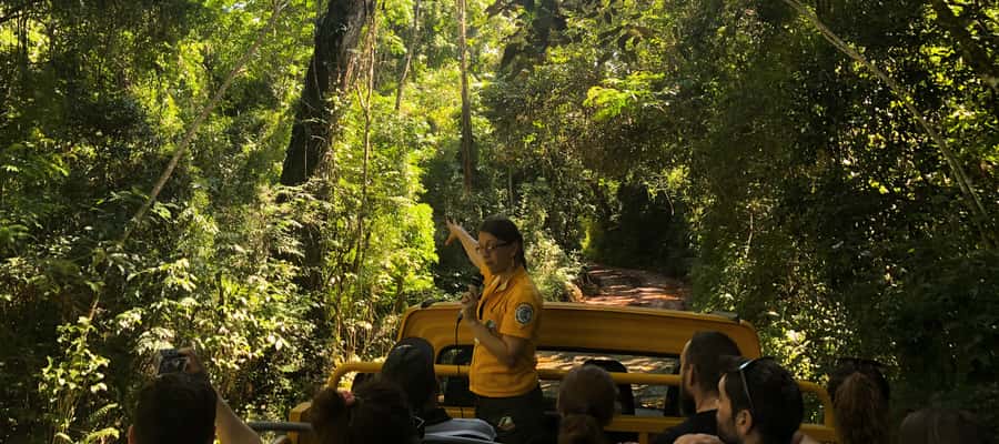 Iguazu Falls: Gran Aventura Boat and Argentinian Falls Tour - What to wear and what to protect