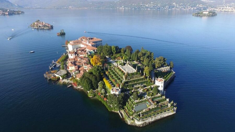 Isola dei Pescatori and Isola Bella Hop-on Hop-off Boat - The best way to divide your day