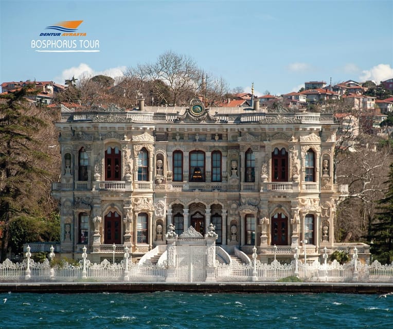 Istanbul: Bosphorus Cruise from Europe or Asia & Audio Guide - What the boat ride feels like