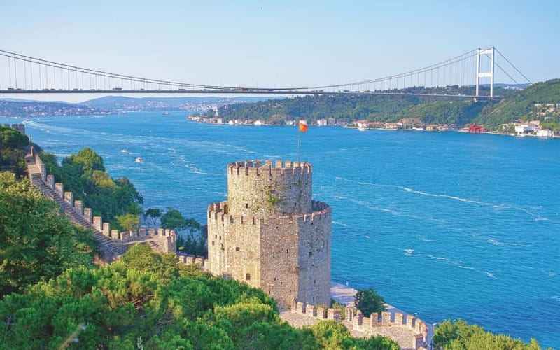 Istanbul: Bosphorus Cruise, Golden Horn, & Pierre Loti Hill - Pierre Loti Hill and the short cable-car ride