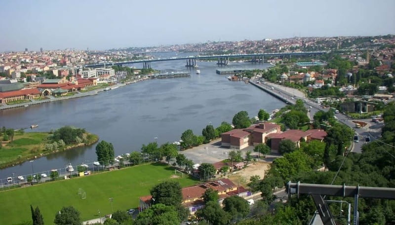 Istanbul: Bosphorus Cruise, Golden Horn, & Pierre Loti Hill - Transport, pickup, and timing