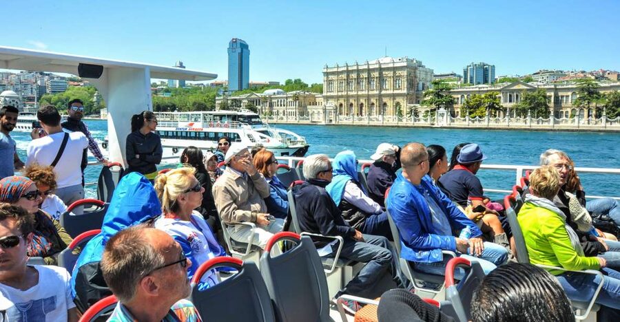 Istanbul: Bosphorus Cruise w/Audio Guide and Sunset Option - Five things to know before boarding