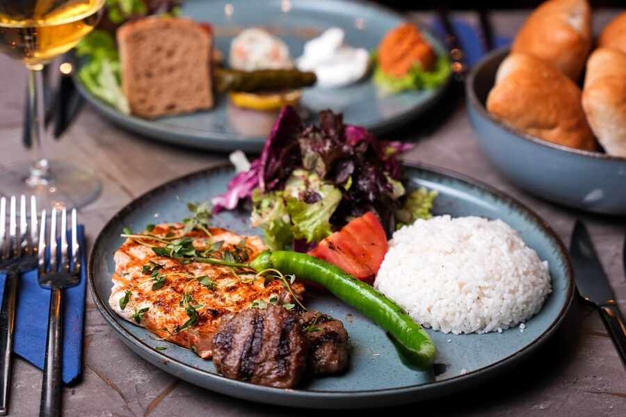 Istanbul: Bosphorus Cruise with Dinner Show - Key points to know before you book
