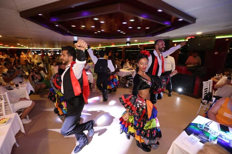 Istanbul: Bosphorus Dinner Cruise with Turkish Night Show - How much value do you get for $28?