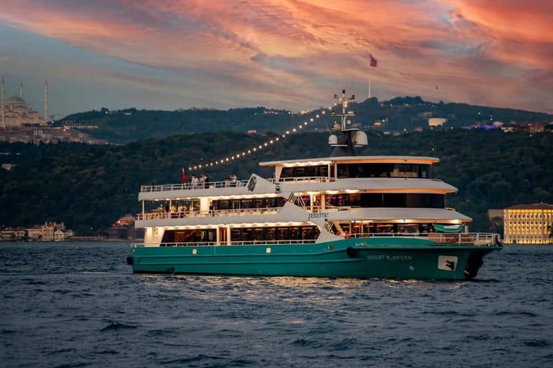 Istanbul: Bosphorus Dinner Cruise with Turkish Night Show - Who should book the Pereme dinner cruise?