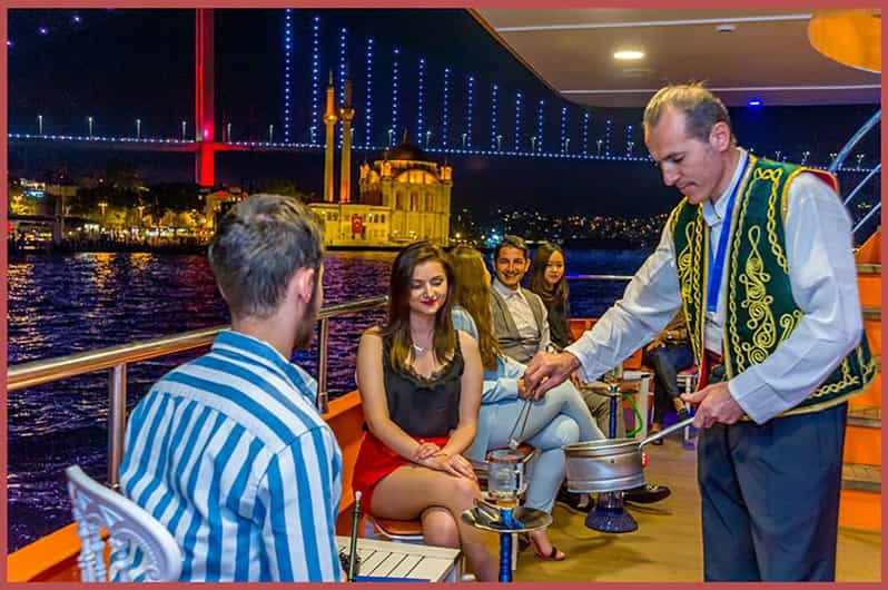 Istanbul: Bosphorus Night Dinner Cruise with Private Table - Rumeli Fortress and the northern stretch of the strait