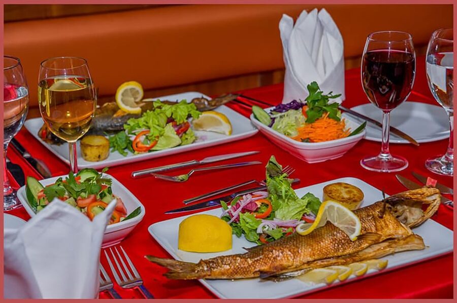 Istanbul: Bosphorus Night Dinner Cruise with Private Table - Dinner, drinks, and the private-table setup