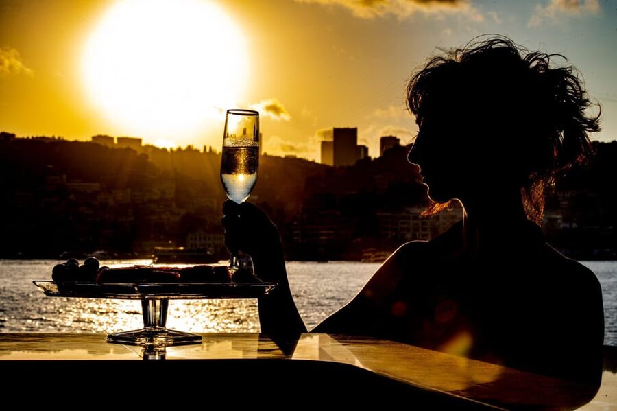Istanbul: Bosphorus Sunset Cruise with Drinks & Snack - Ortaköy Mosque and the bridge view