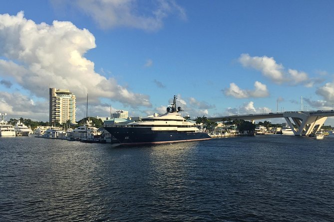Jungle Queen Riverboat 90-Minute Narrated Sightseeing Cruise in Fort Lauderdale - Choosing your departure time