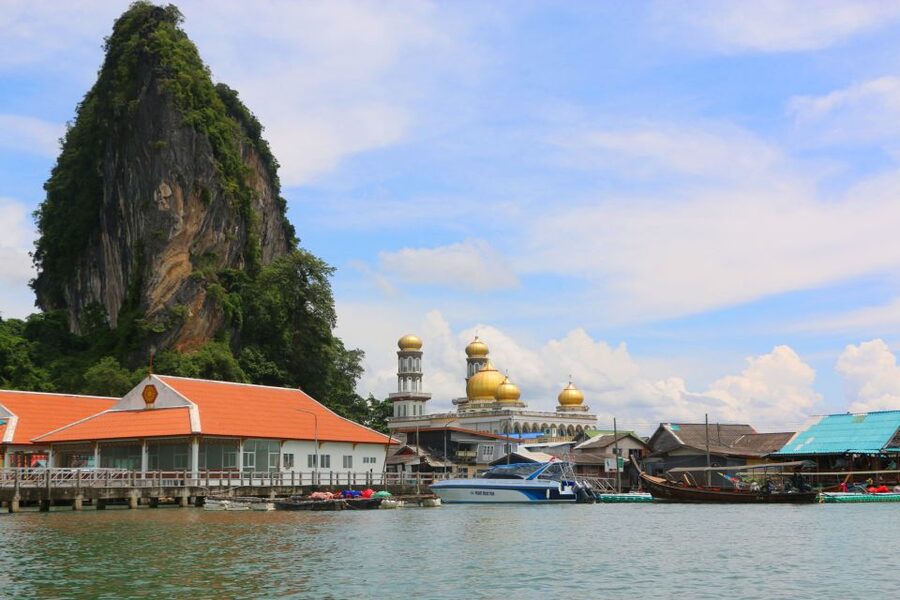 Khao Lak: Phang Nga Bay & James Bond Island by Longtail Boat - Who should book this Khao Lak excursion?