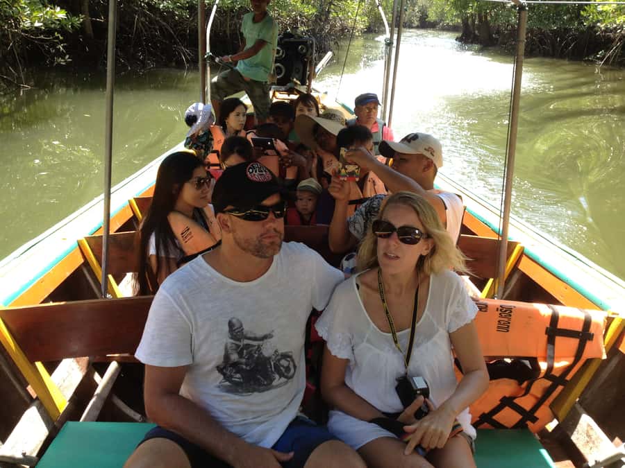 Khao Lak: Phang Nga Bay & James Bond Island by Longtail Boat - The reclining Golden Buddha at Wat Tham Suwanakhuha