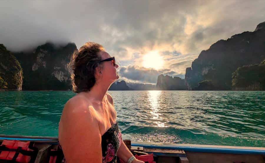 Khao Sok: Private Longtail Boat Tour at Cheow Lan Lake - Who should book this lake tour?