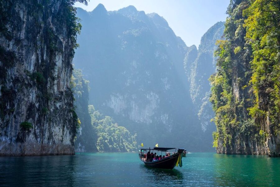 Khao Sok: Private Longtail Boat Tour at Cheow Lan Lake - Cruising past the Three Brothers