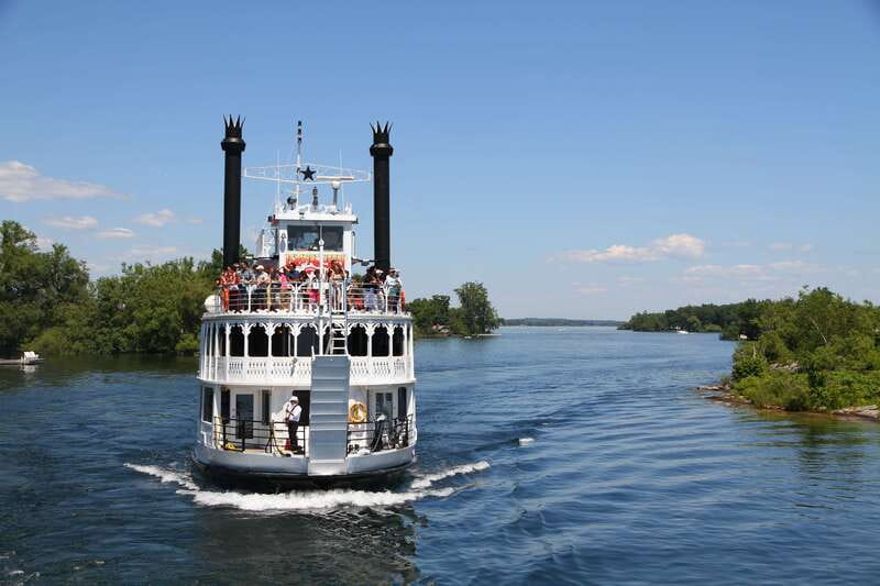 Kingston: Heart of the Thousand Islands Riverboat Cruise - Mandalay Mansion and the riverfront homes