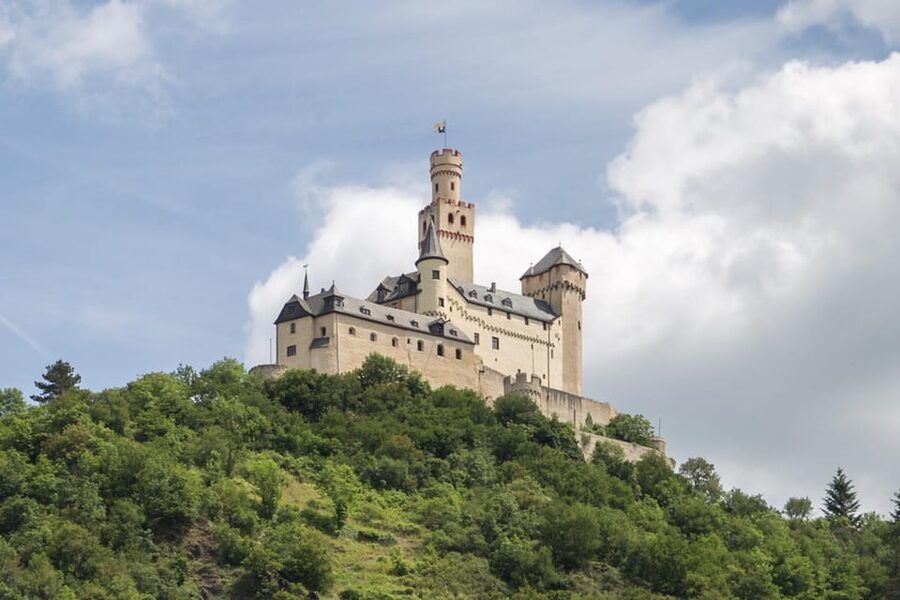 Koblenz: Rhine Valley Castles and Palaces Boat Tour - Koblenz sights: Deutsches Eck and the city’s grand buildings